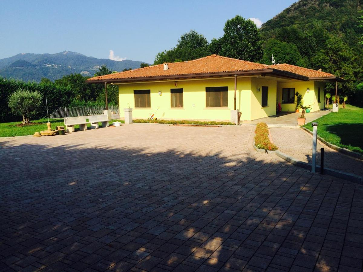 Villa Althea Ronago Exterior foto
